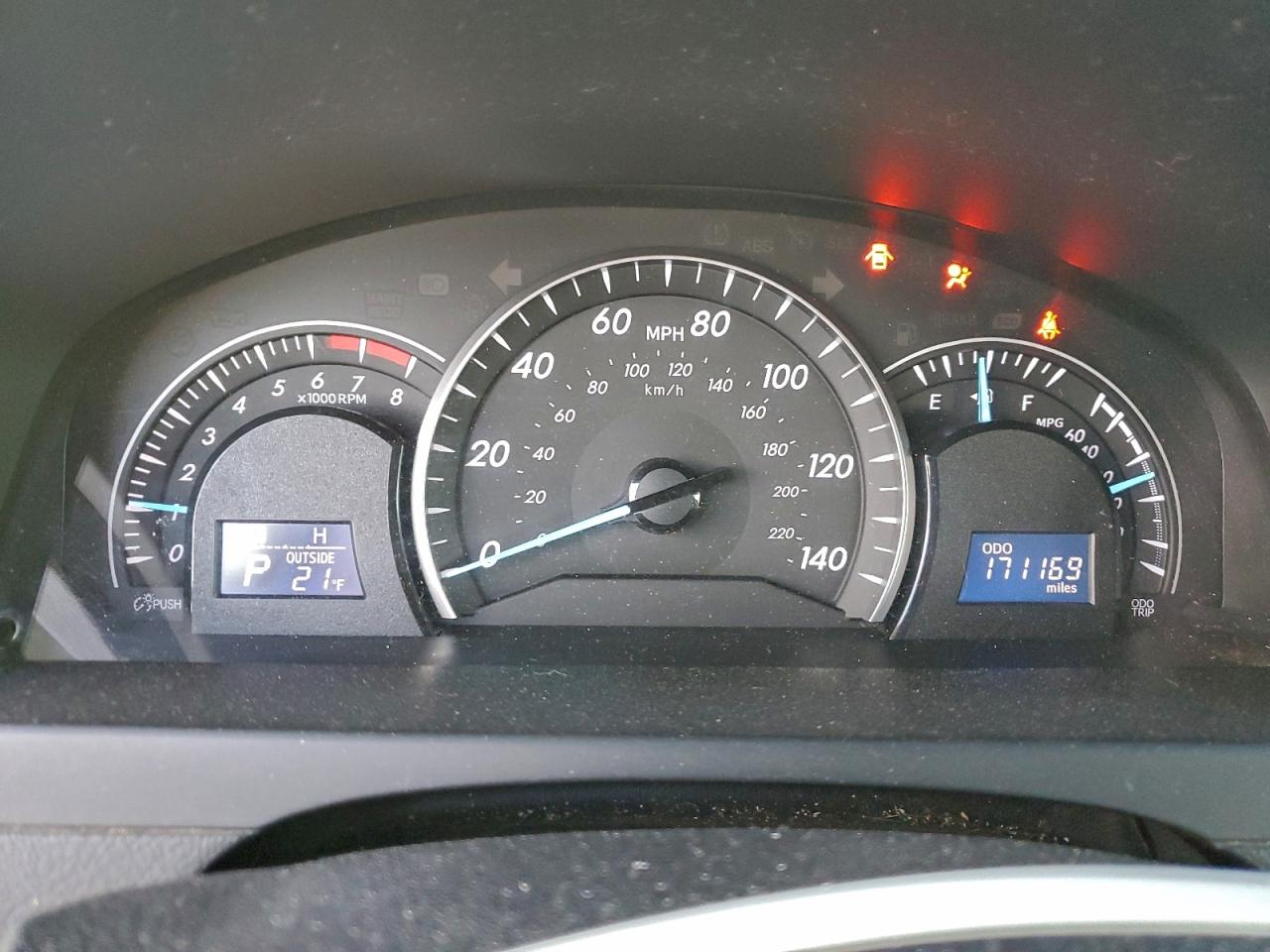 Lot #3318879913 2014 TOYOTA CAMRY L