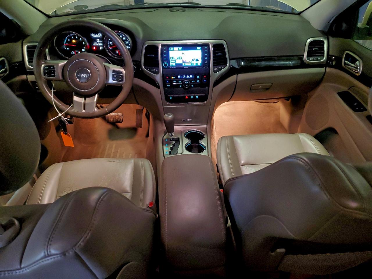 JEEP GRAND CHEROKEE LAREDO