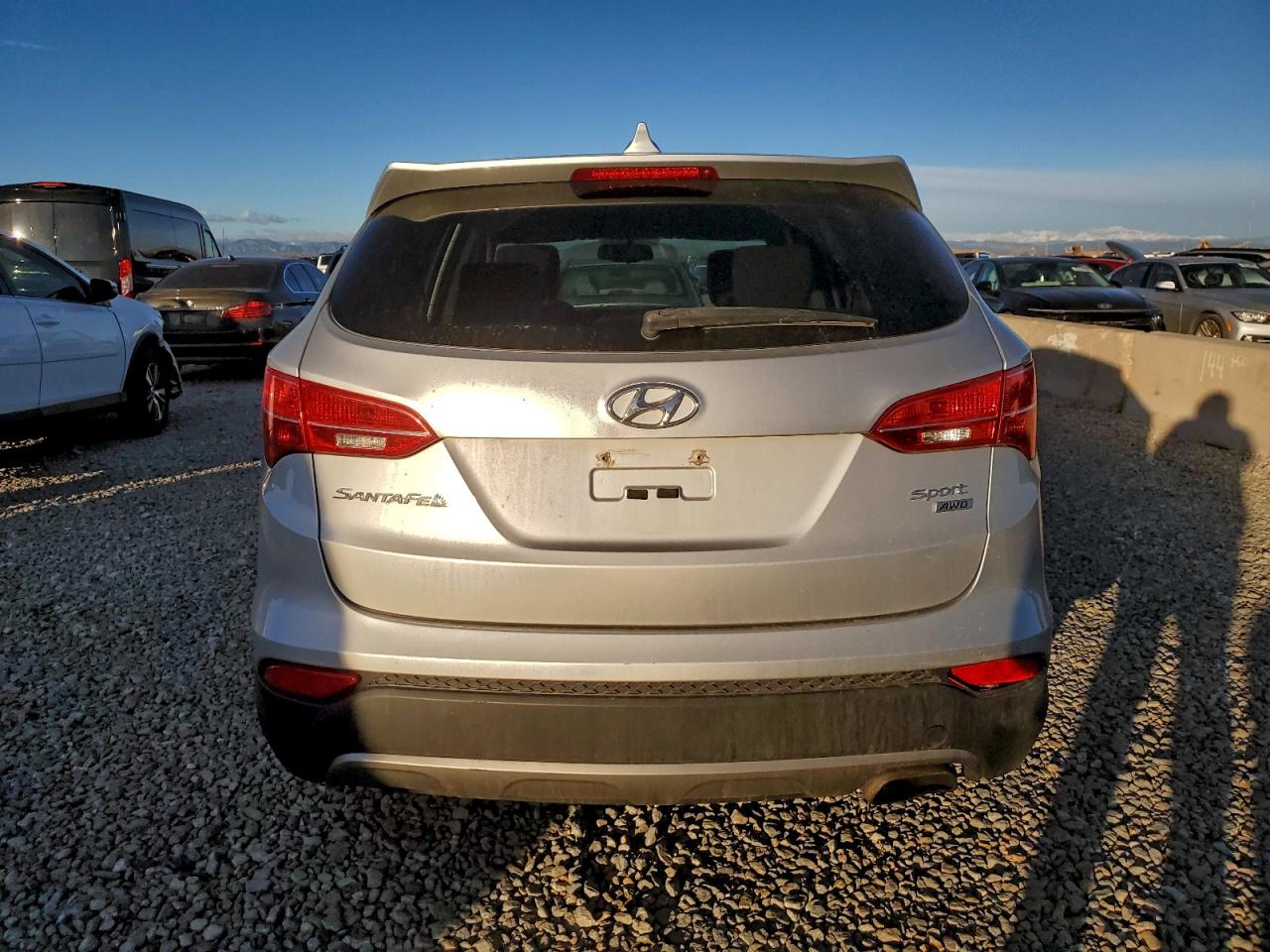 Lot #3318911924 2013 HYUNDAI SANTA FE S