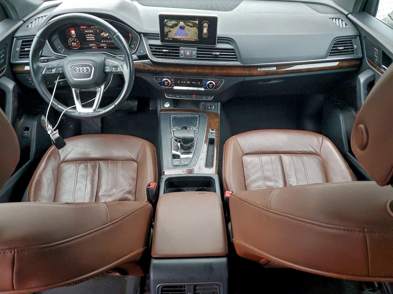 AUDI Q5 PREMIUM PLUS