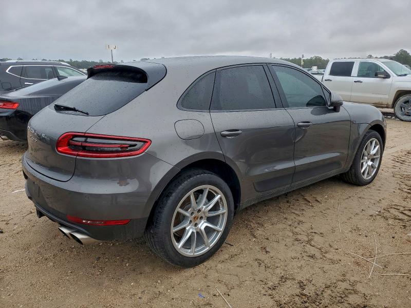 2016 PORSCHE MACAN S #3309336979