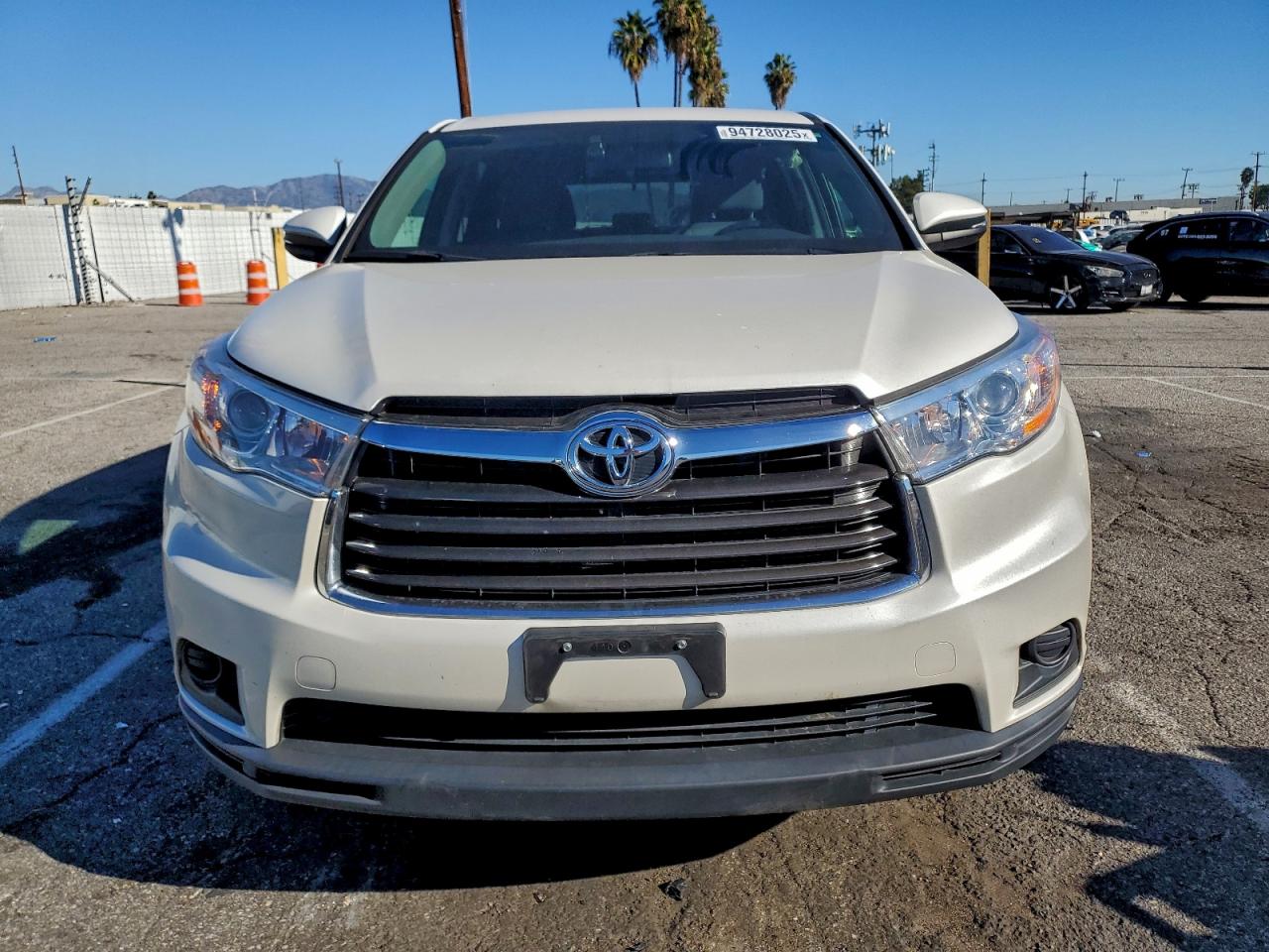TOYOTA HIGHLANDER LE