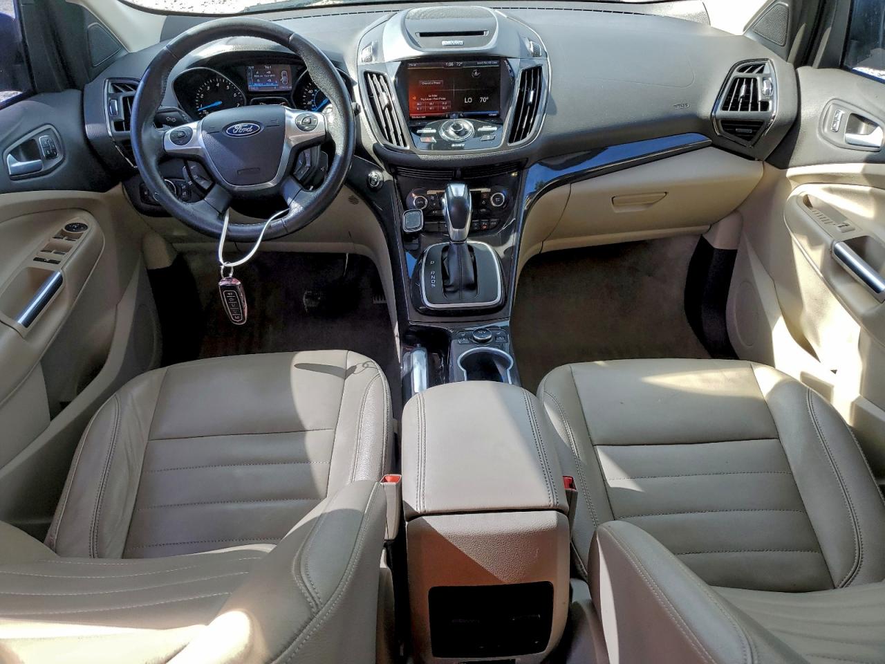 FORD ESCAPE TITANIUM