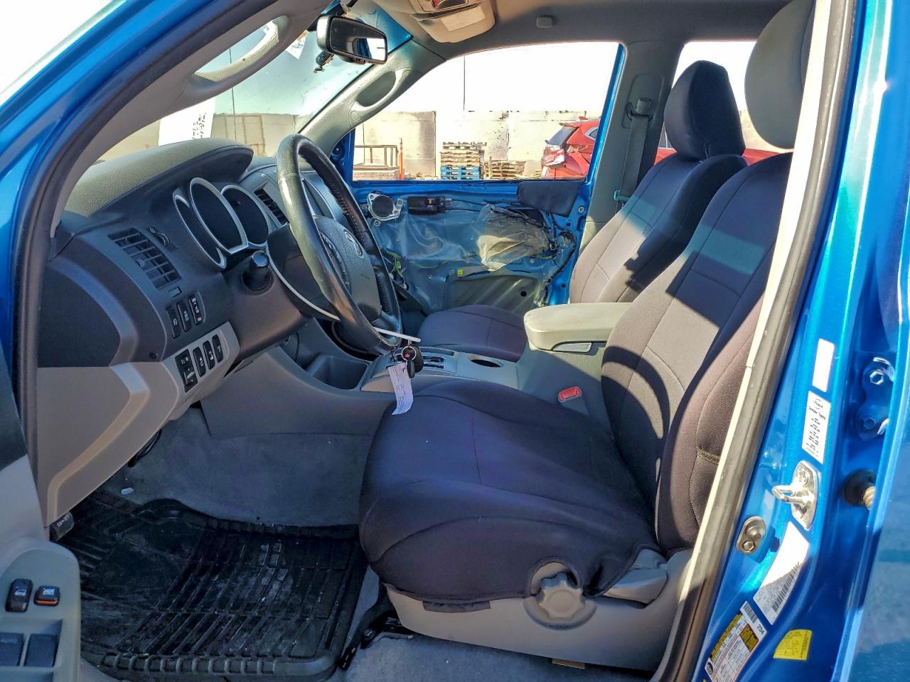 TOYOTA TACOMA DOUBLE CAB