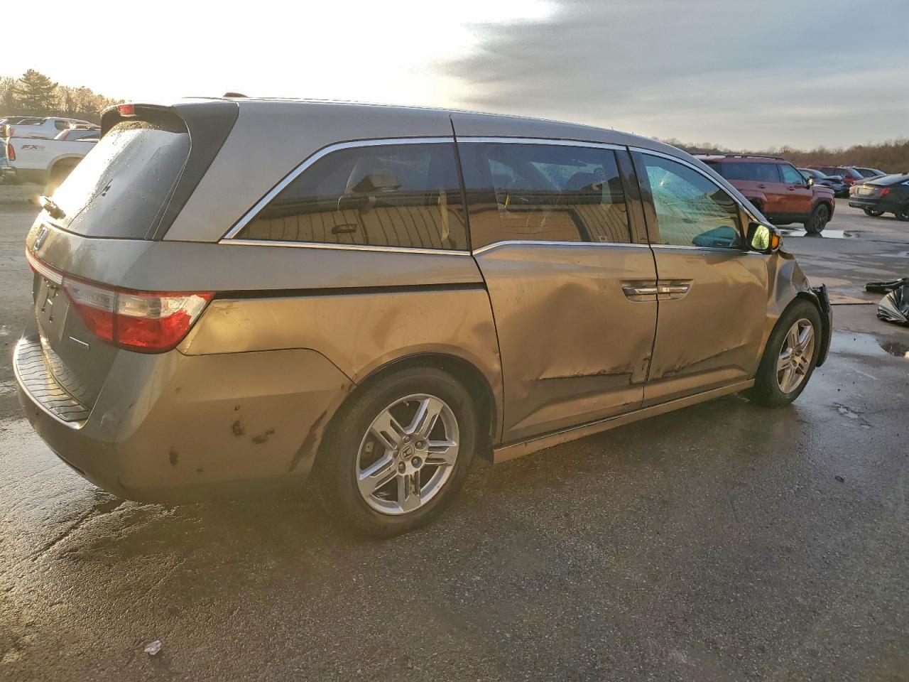 HONDA ODYSSEY TOURING