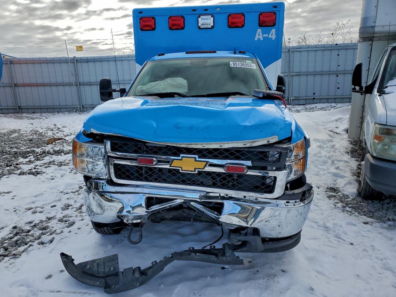 CHEVROLET SILVERADO C3500 LT