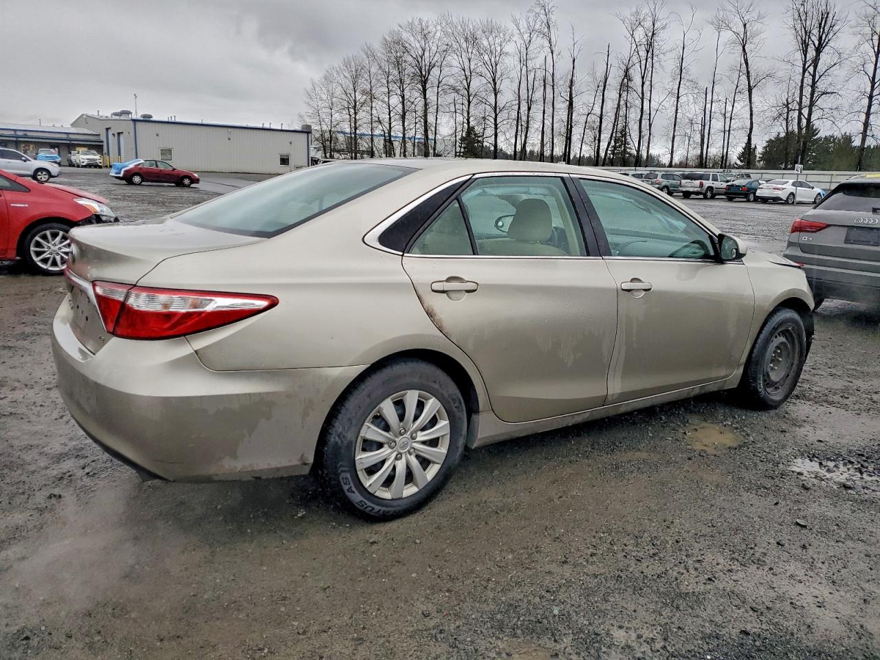 TOYOTA CAMRY LE