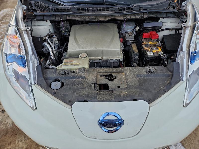 2016 NISSAN LEAF SV #3317560526