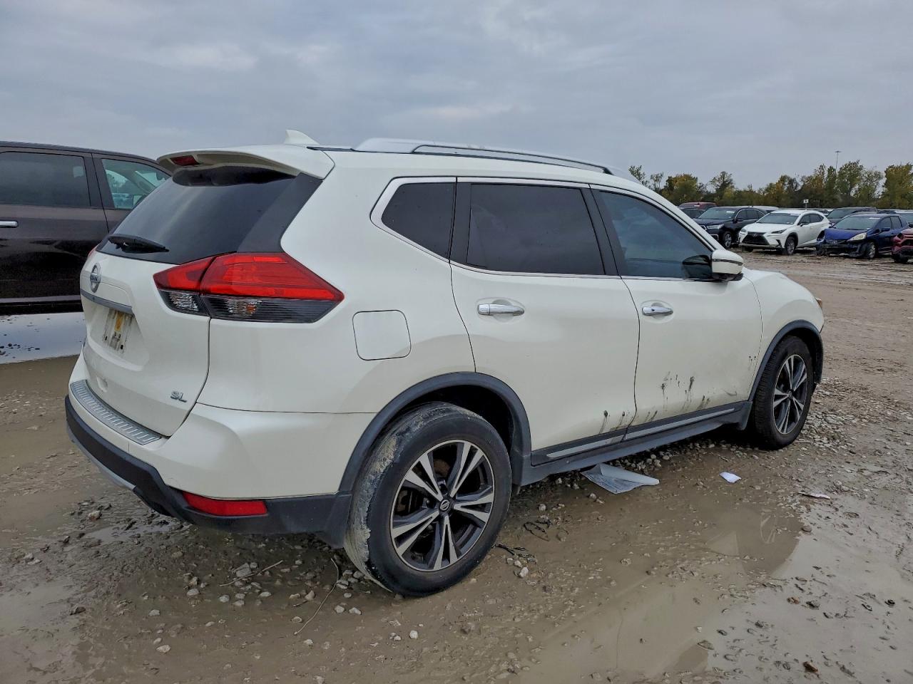 NISSAN ROGUE S