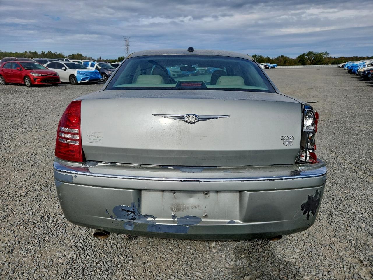 Lot #3308381309 2005 CHRYSLER 300C