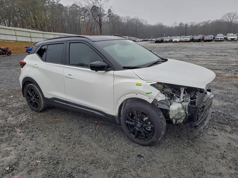 2022 NISSAN KICKS SR #3308496106