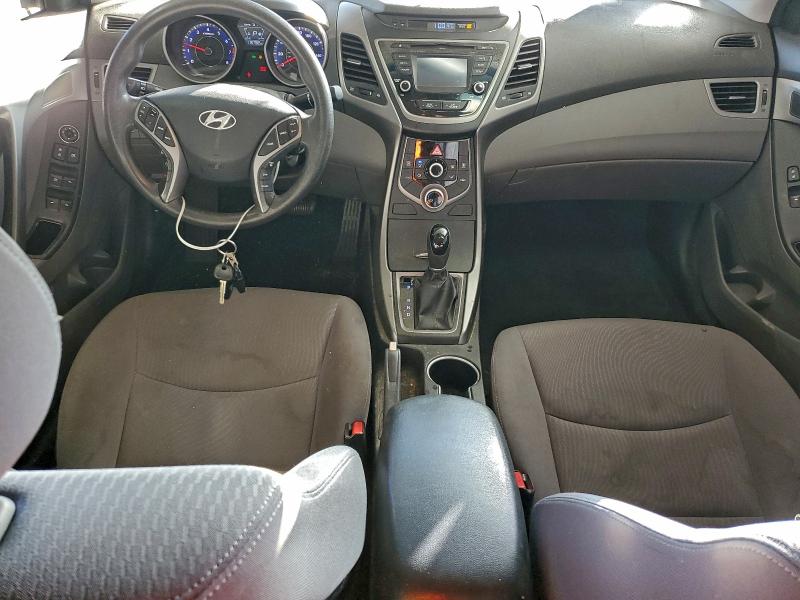 2015 HYUNDAI ELANTRA SE #3308233200