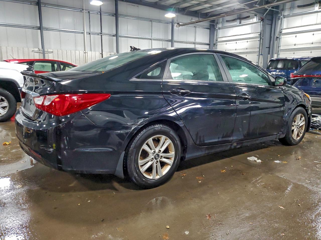 Lot #3312630195 2013 HYUNDAI SONATA GLS