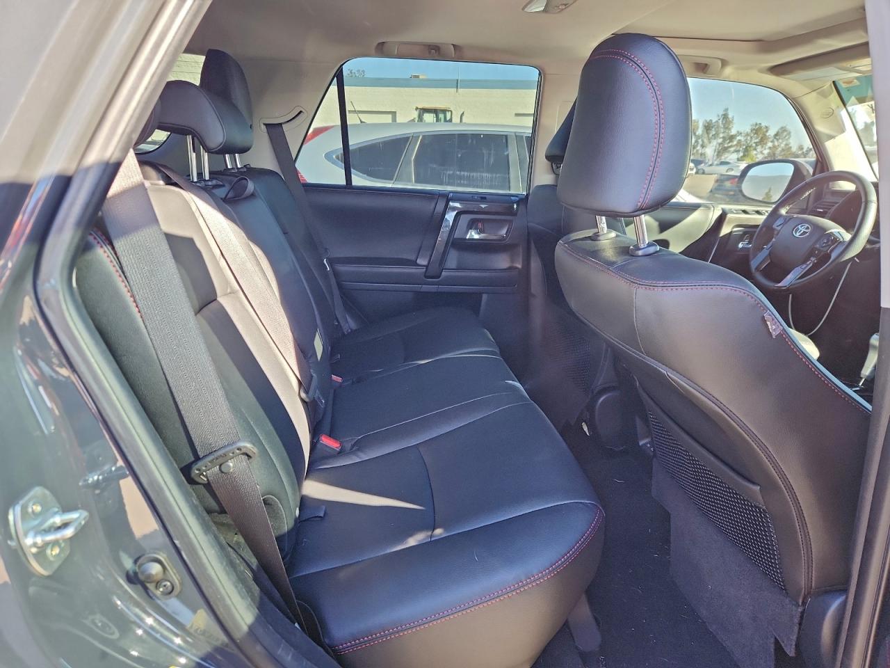 TOYOTA 4RUNNER SR5 PREMIUM