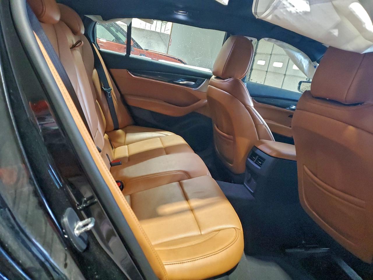 CADILLAC CT5 PREMIUM LUXURY