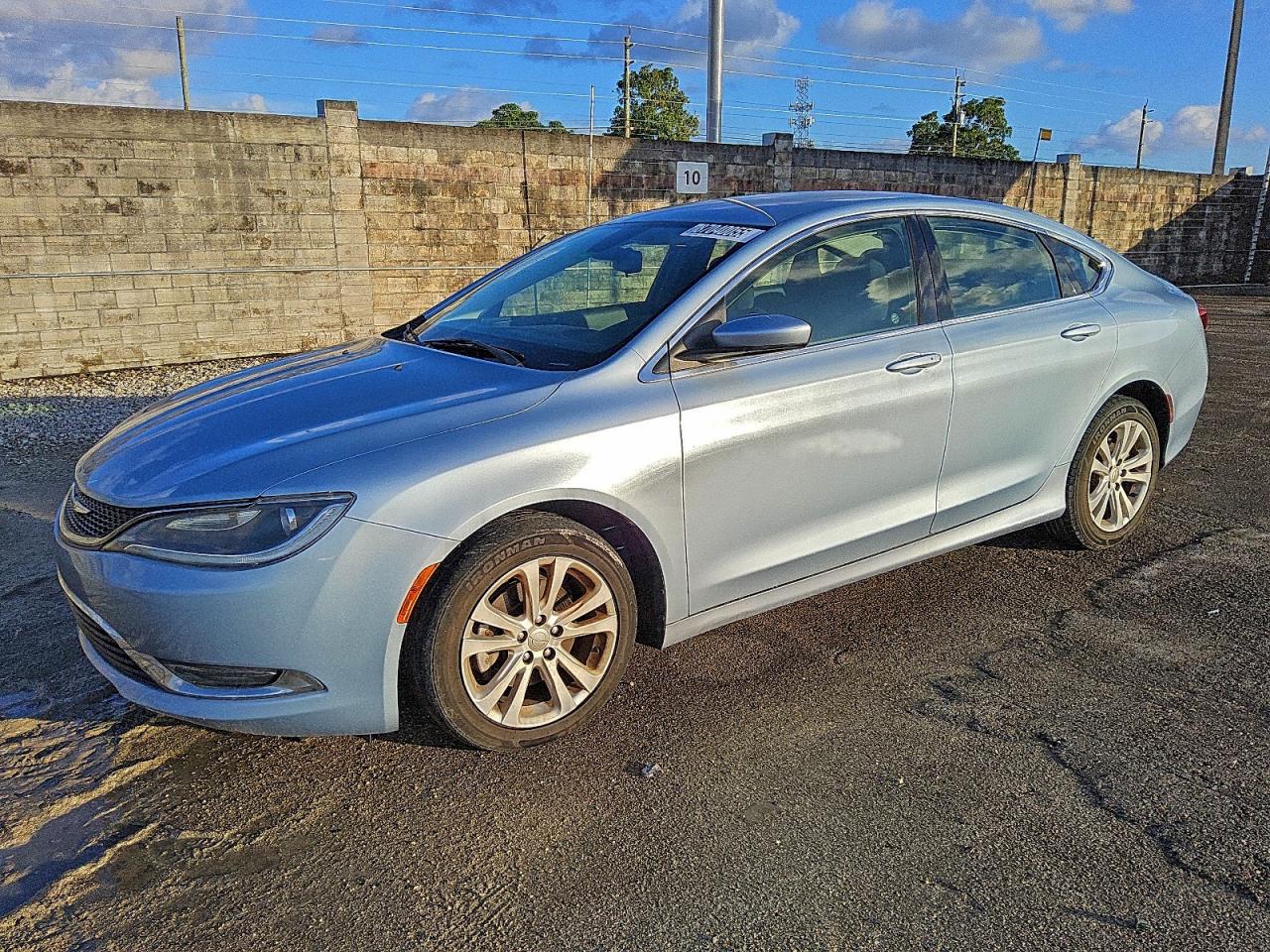 Lot #3317793115 2015 CHRYSLER 200 LIMITE