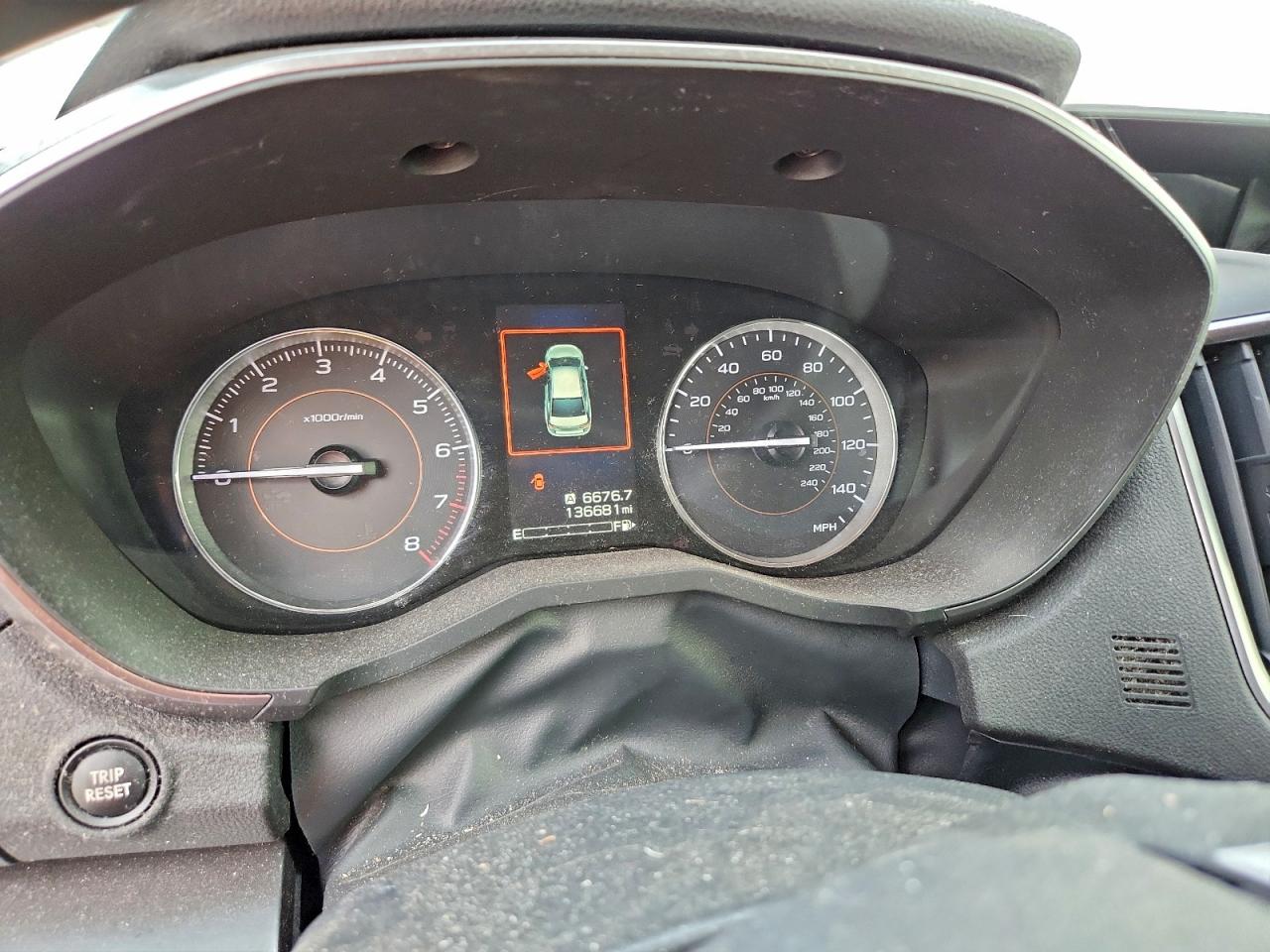 SUBARU CROSSTREK LIMITED