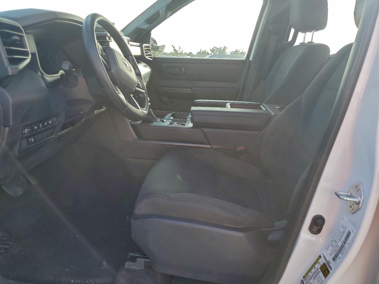 TOYOTA TUNDRA DOUBLE CAB SR