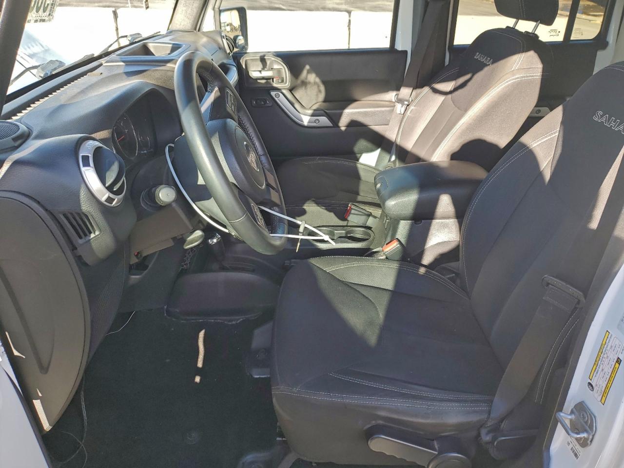 JEEP WRANGLER SAHARA