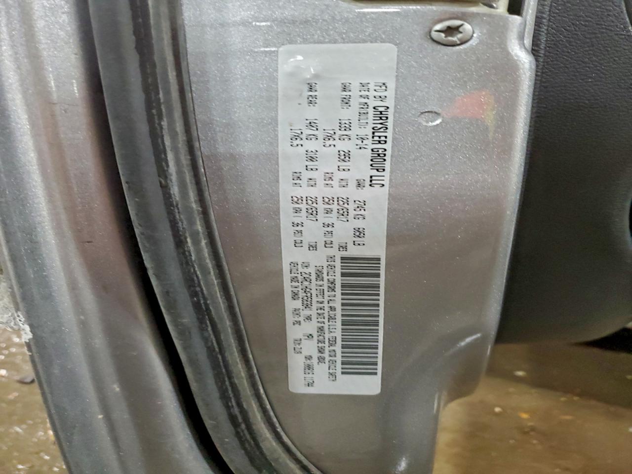 CHRYSLER TOWN & COUNTRY S