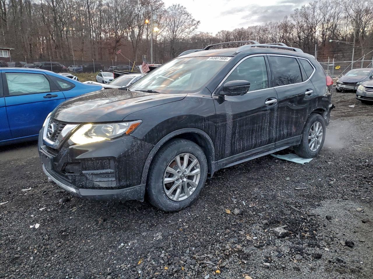 NISSAN ROGUE SV