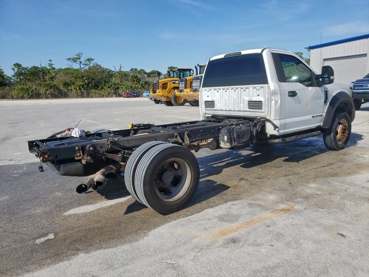 FORD F-550 SUPER DUTY