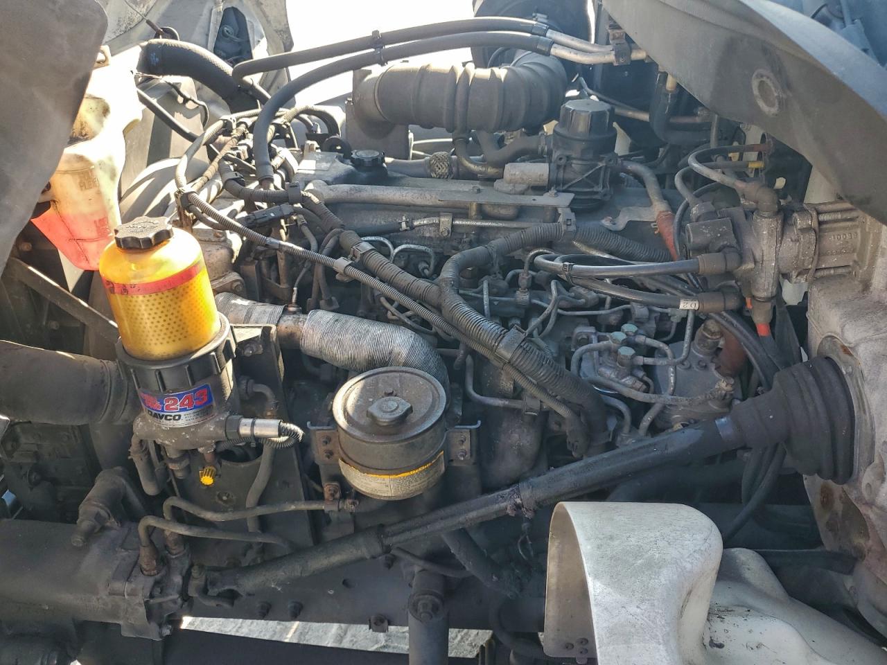 Lot #3305308318 2012 HINO 258/268