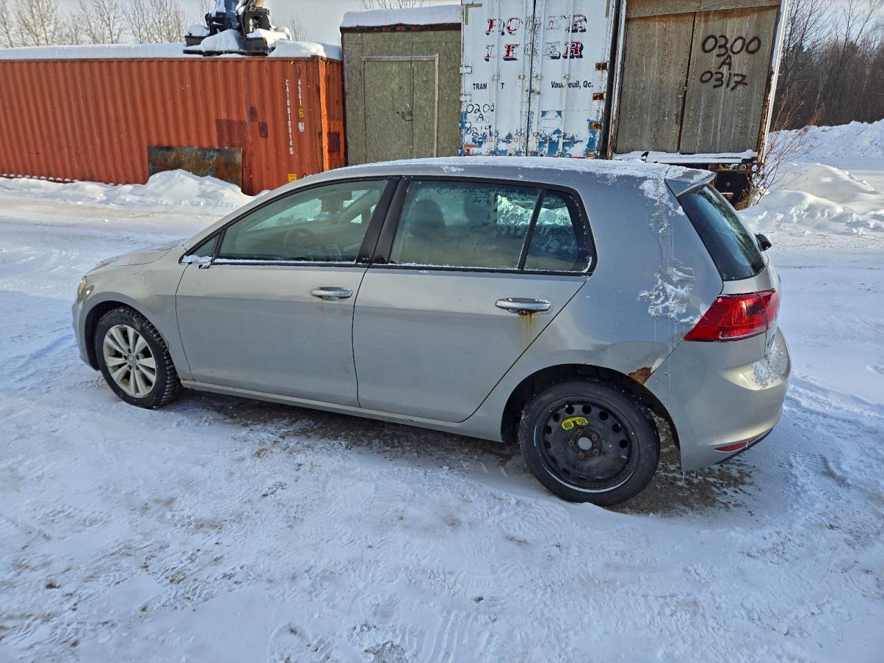 VOLKSWAGEN GOLF S/SE