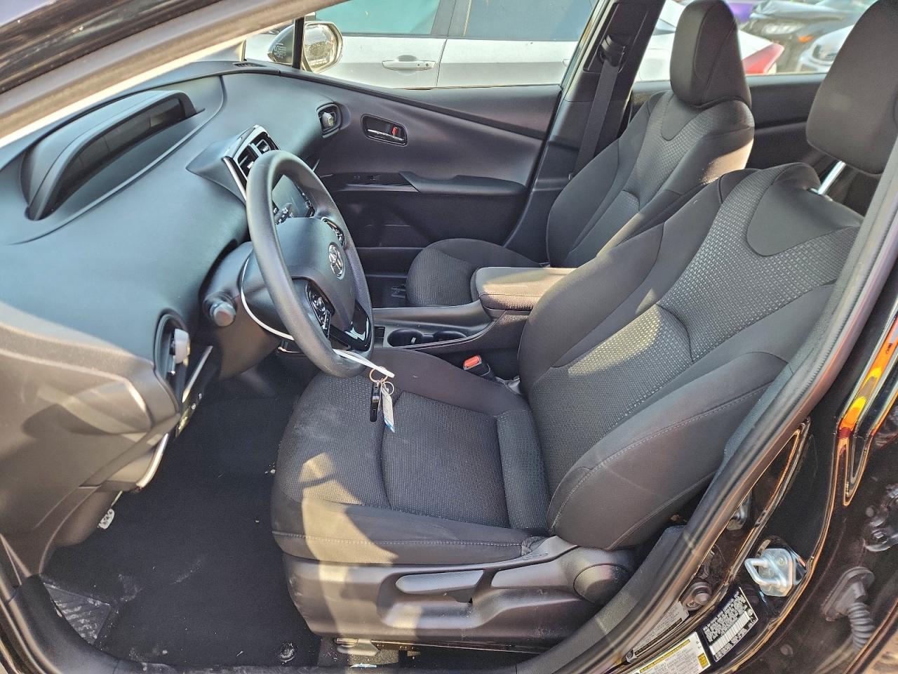 Lot #3301818365 2021 TOYOTA PRIUS LE