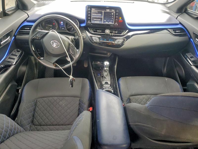 2020 TOYOTA C-HR XLE #3310593047