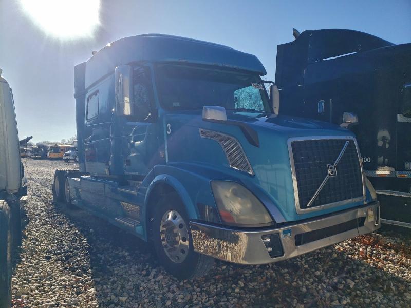 2017 VOLVO VNL #3309279624
