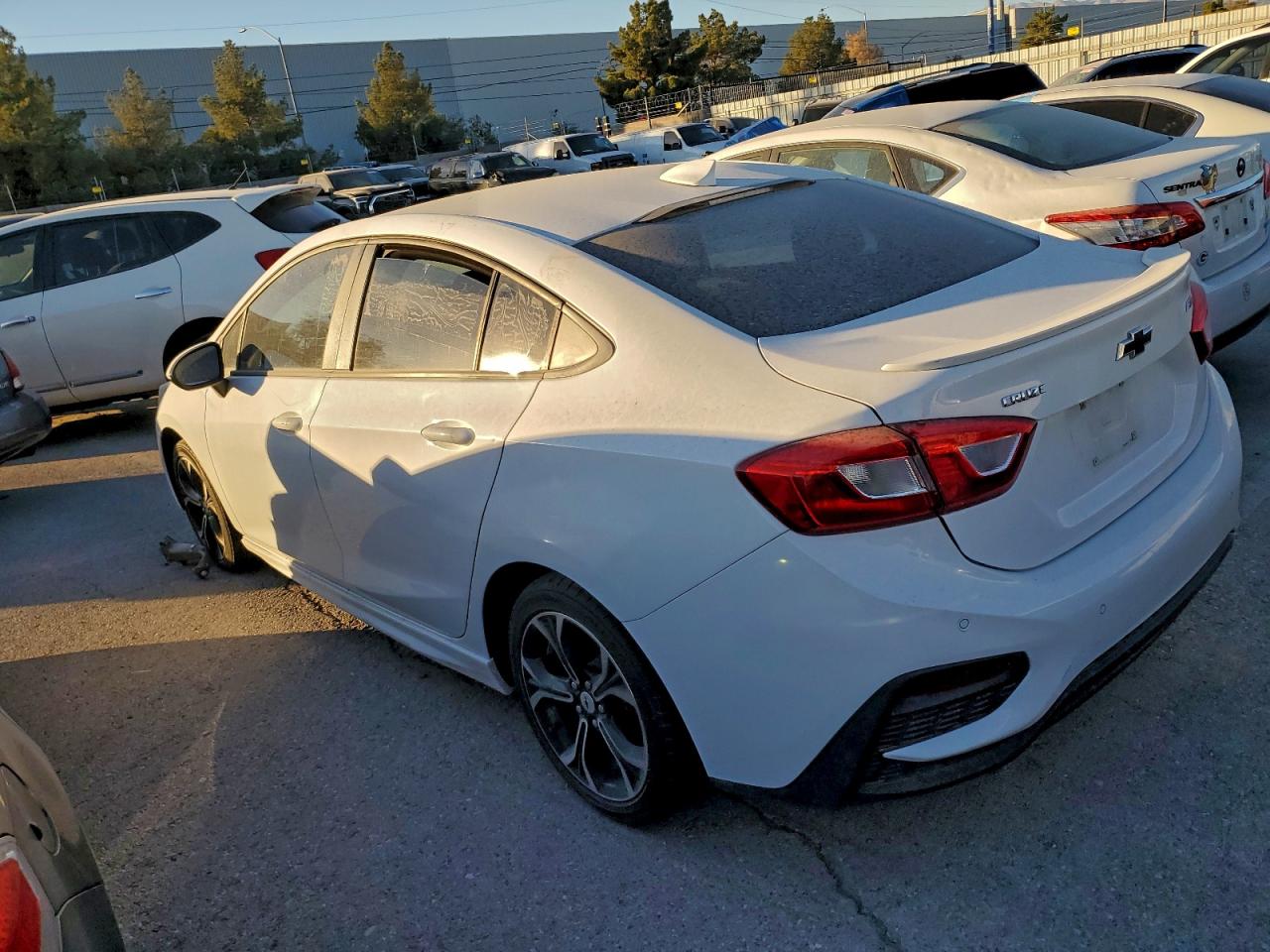 Lot #3309692849 2019 CHEVROLET CRUZE LT