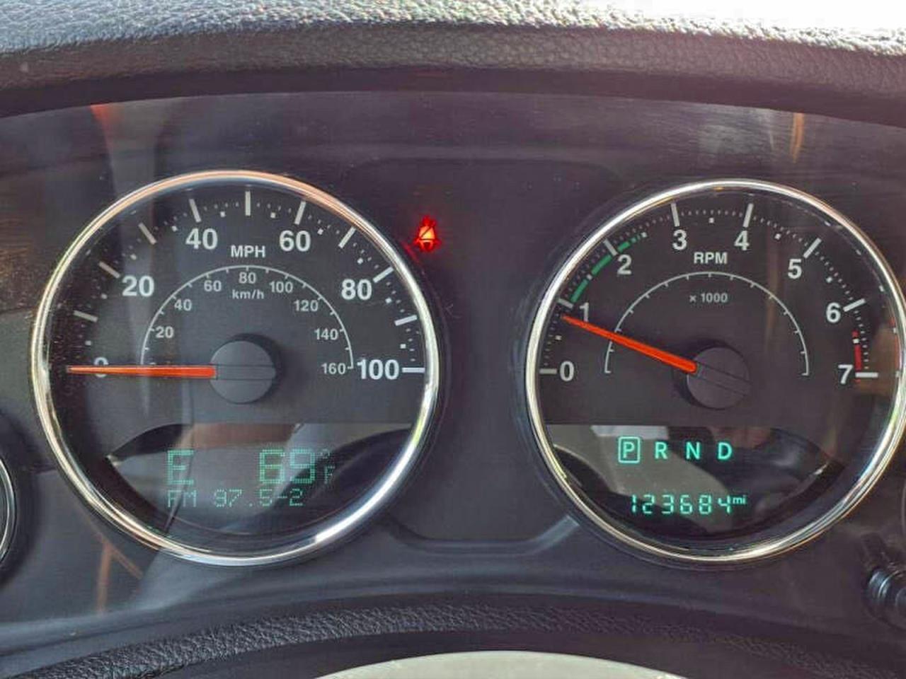 JEEP WRANGLER SAHARA