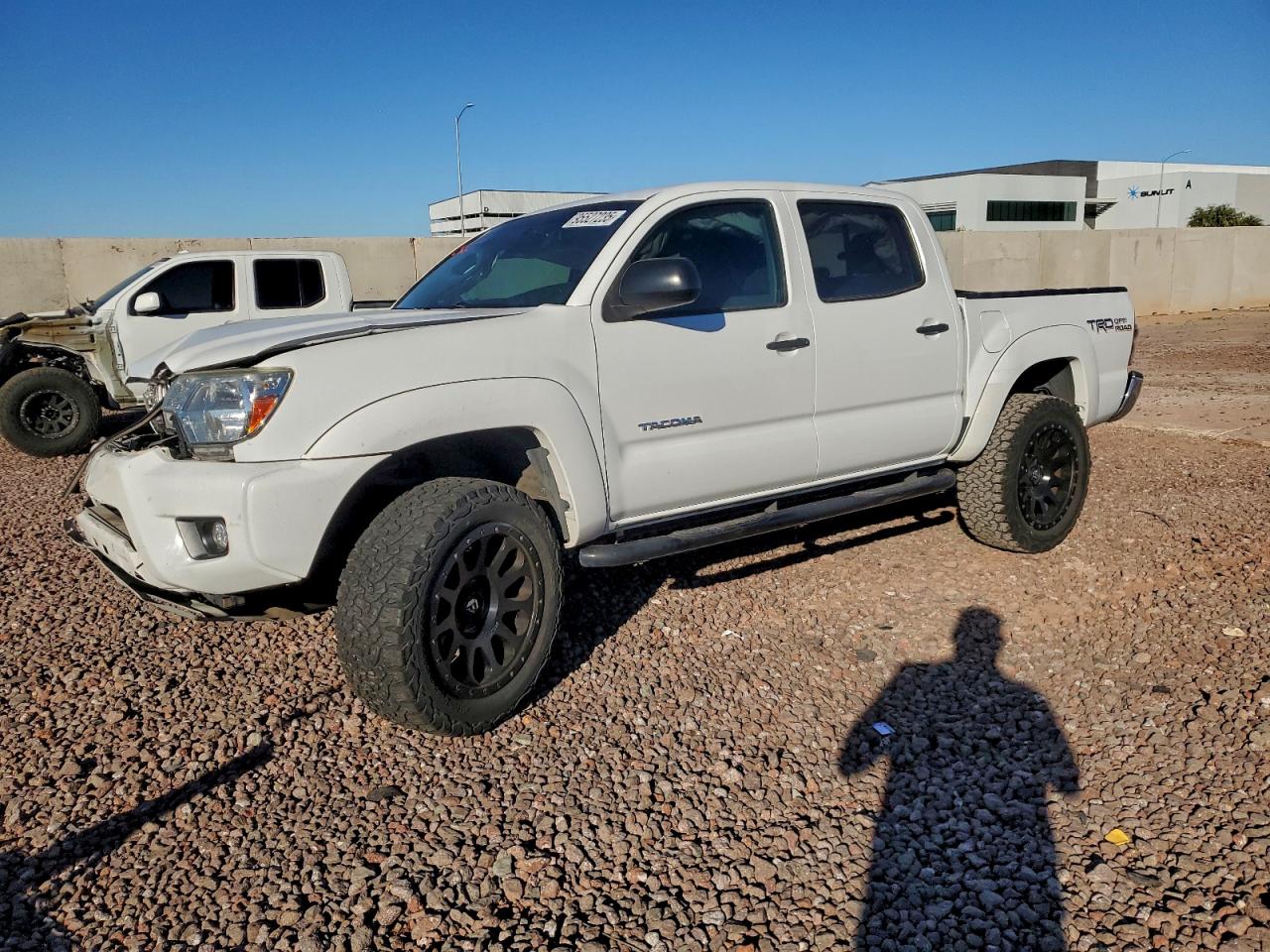 TOYOTA TACOMA DOUBLE CAB