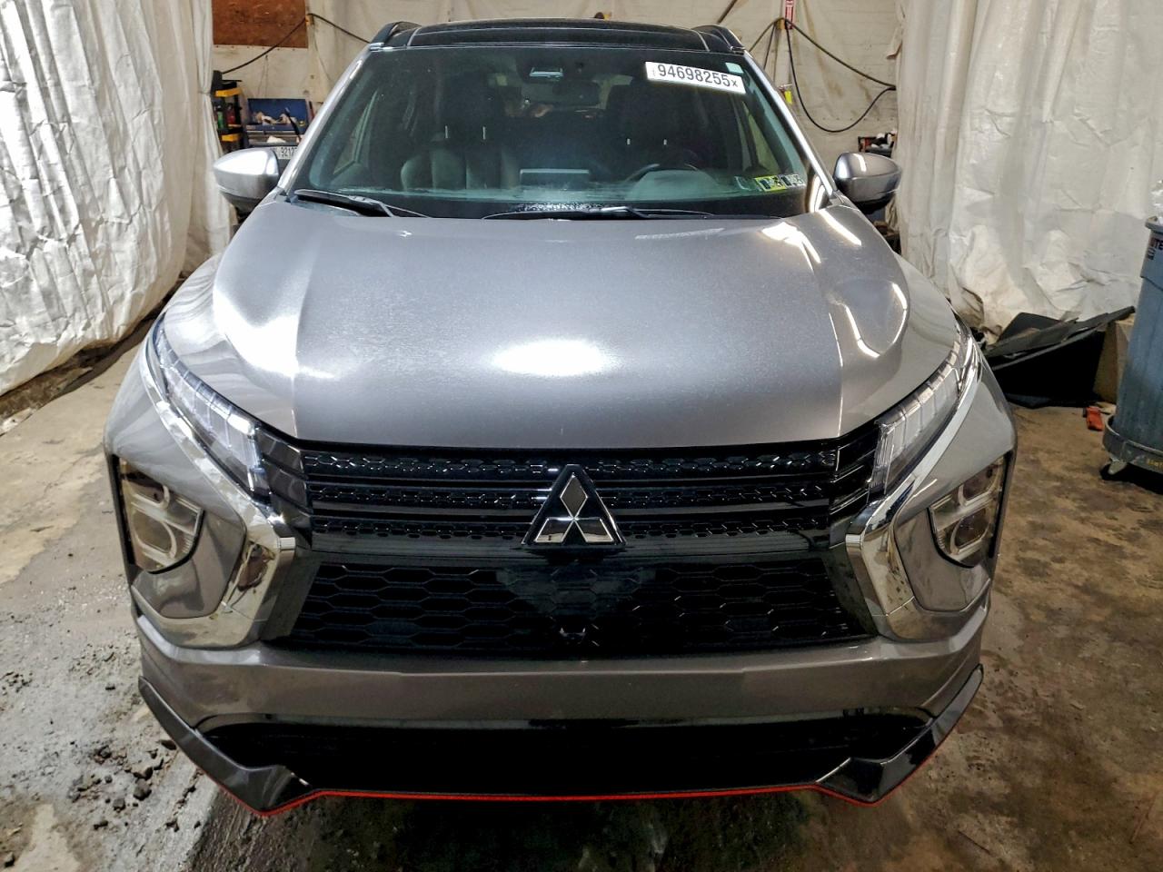 MITSUBISHI ECLIPSE SE