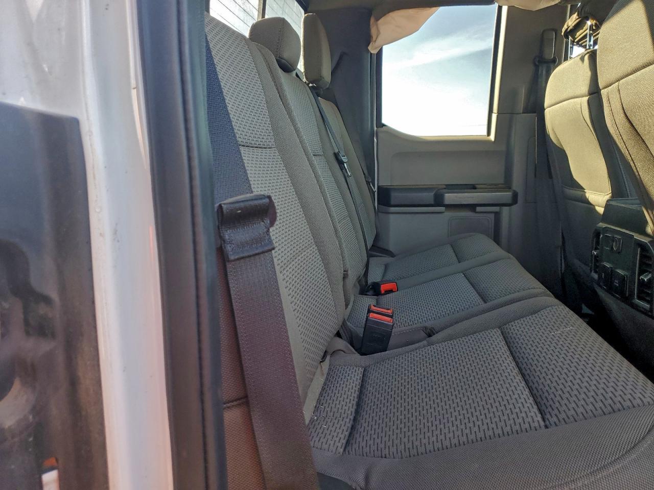 FORD F-350 SUPER DUTY