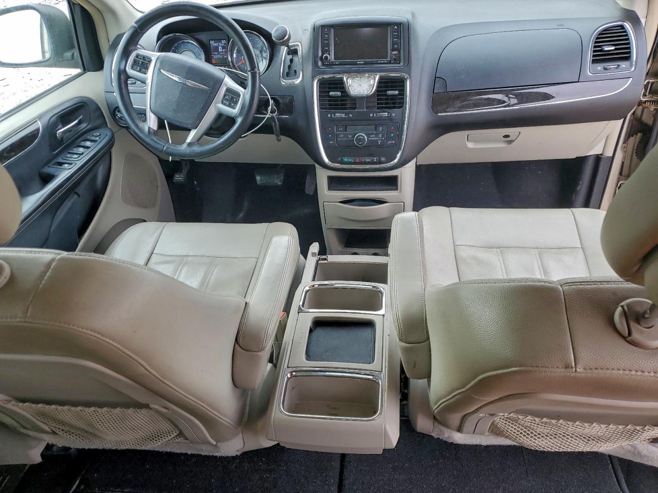 CHRYSLER TOWN & COUNTRY TOURING