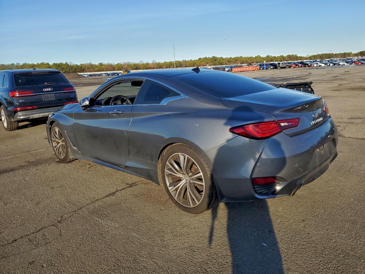 INFINITI Q60 PREMIUM