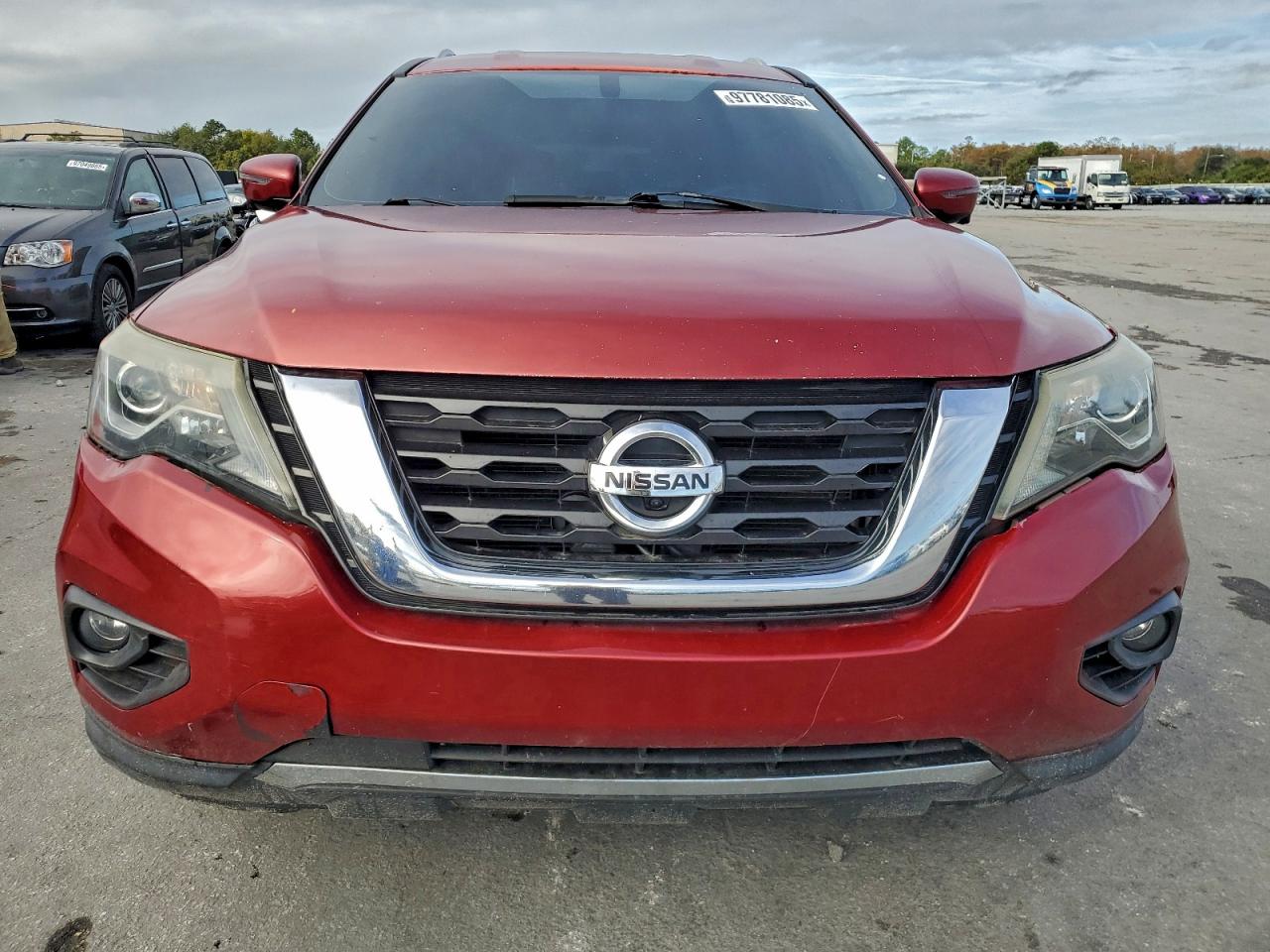 Lot #3318896955 2017 NISSAN PATHFINDER
