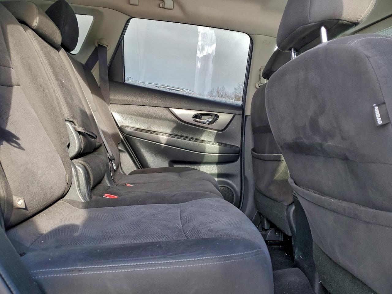 Lot #3319943157 2016 NISSAN ROGUE S