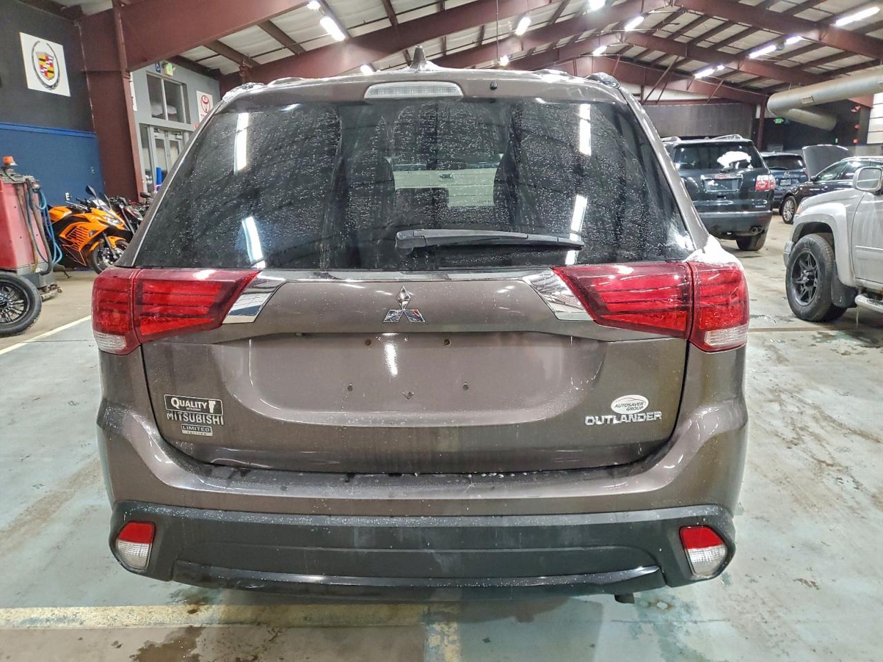 Lot #3316012780 2018 MITSUBISHI OUTLANDER