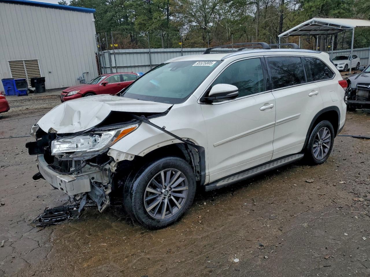 TOYOTA HIGHLANDER SE
