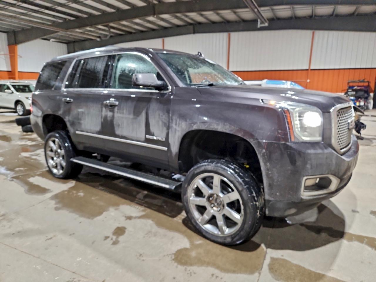 GMC YUKON DENALI