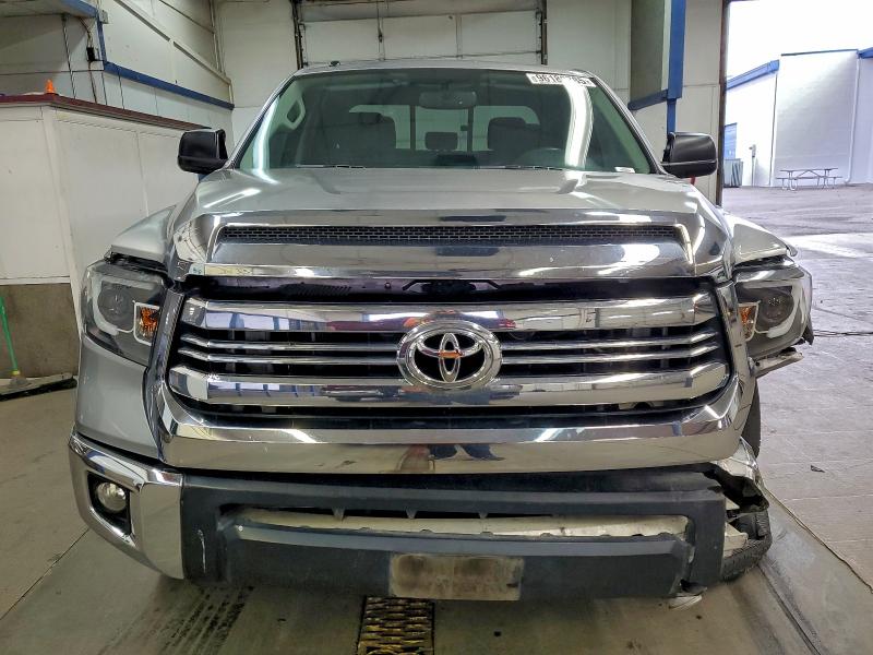 2017 TOYOTA TUNDRA DOU #3318077372