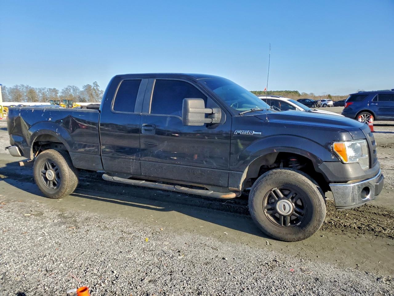FORD F-150 SUPER CAB