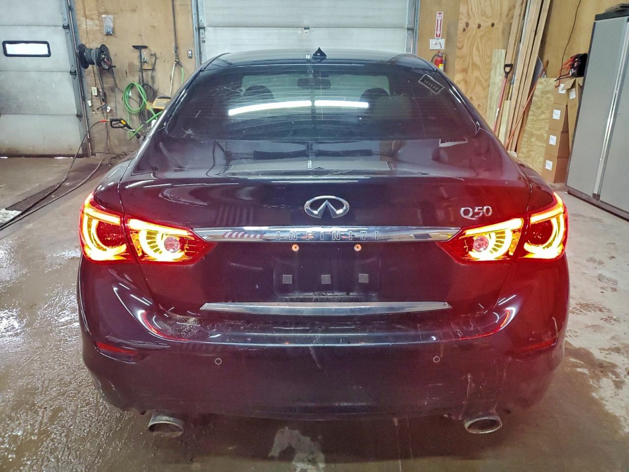 INFINITI Q50 PREMIUM