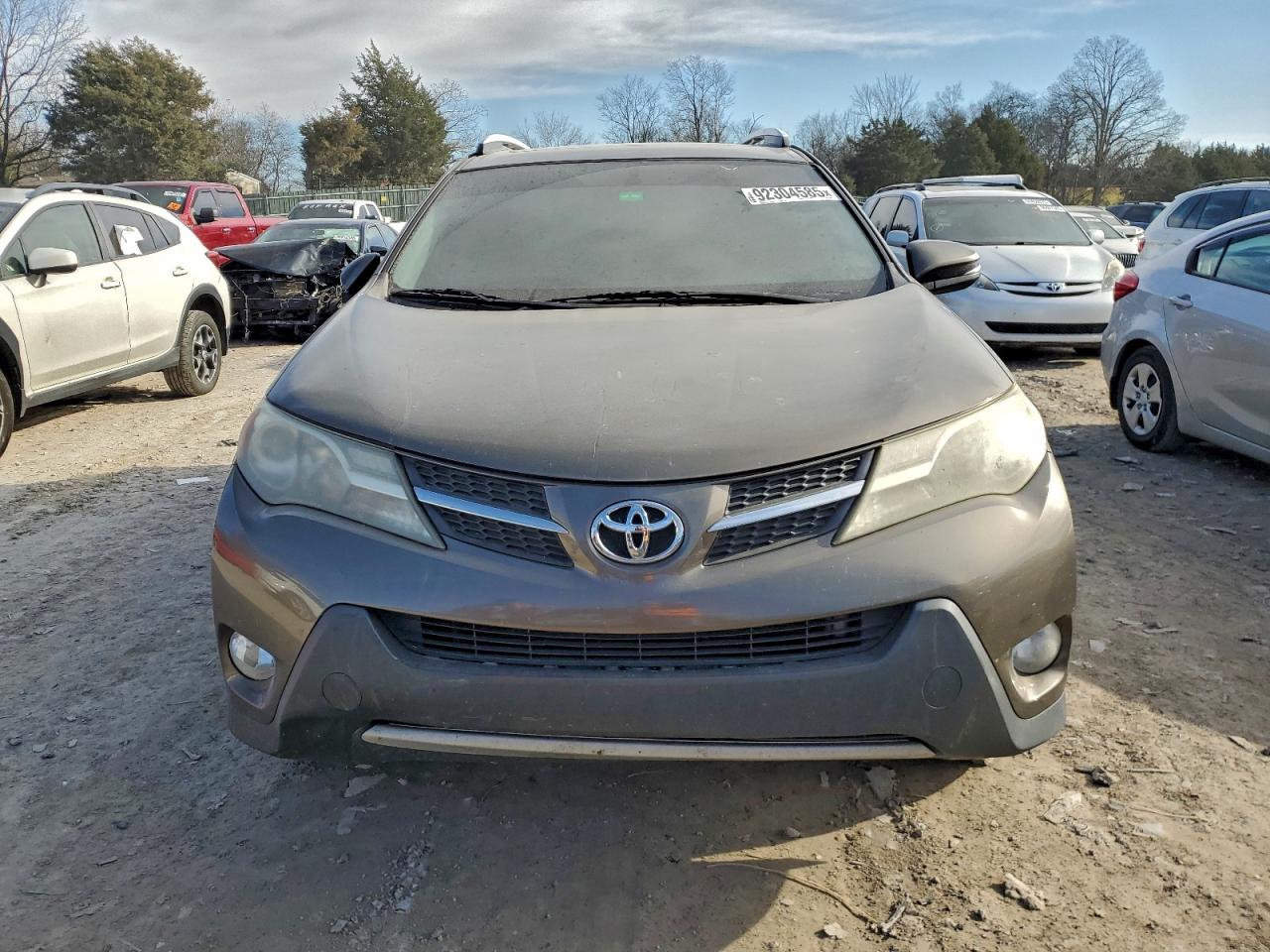 TOYOTA RAV4 XLE