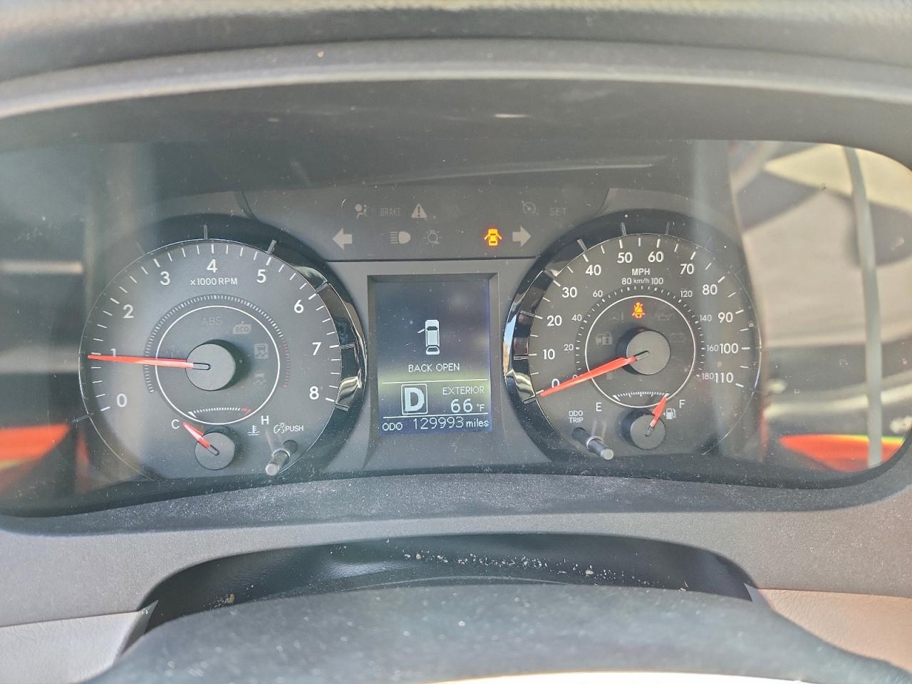 Lot #3315892149 2015 TOYOTA SIENNA LE