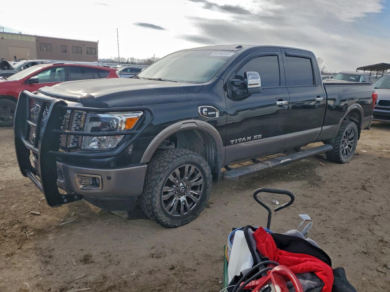NISSAN TITAN SL