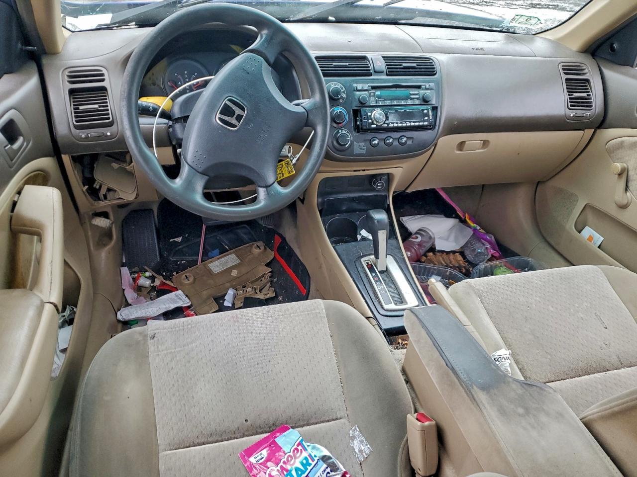 Lot #3304515544 2004 HONDA CIVIC DX V